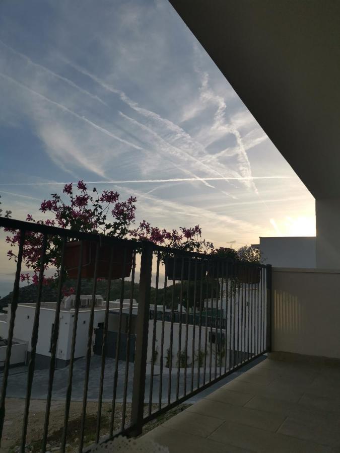 Sunrise Apartment Makarska Ngoại thất bức ảnh